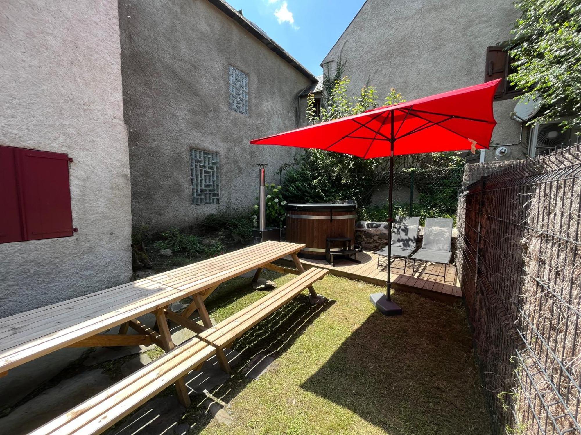 / Maison Bourgeoise Entièrement Rénovée Chalet Vignec