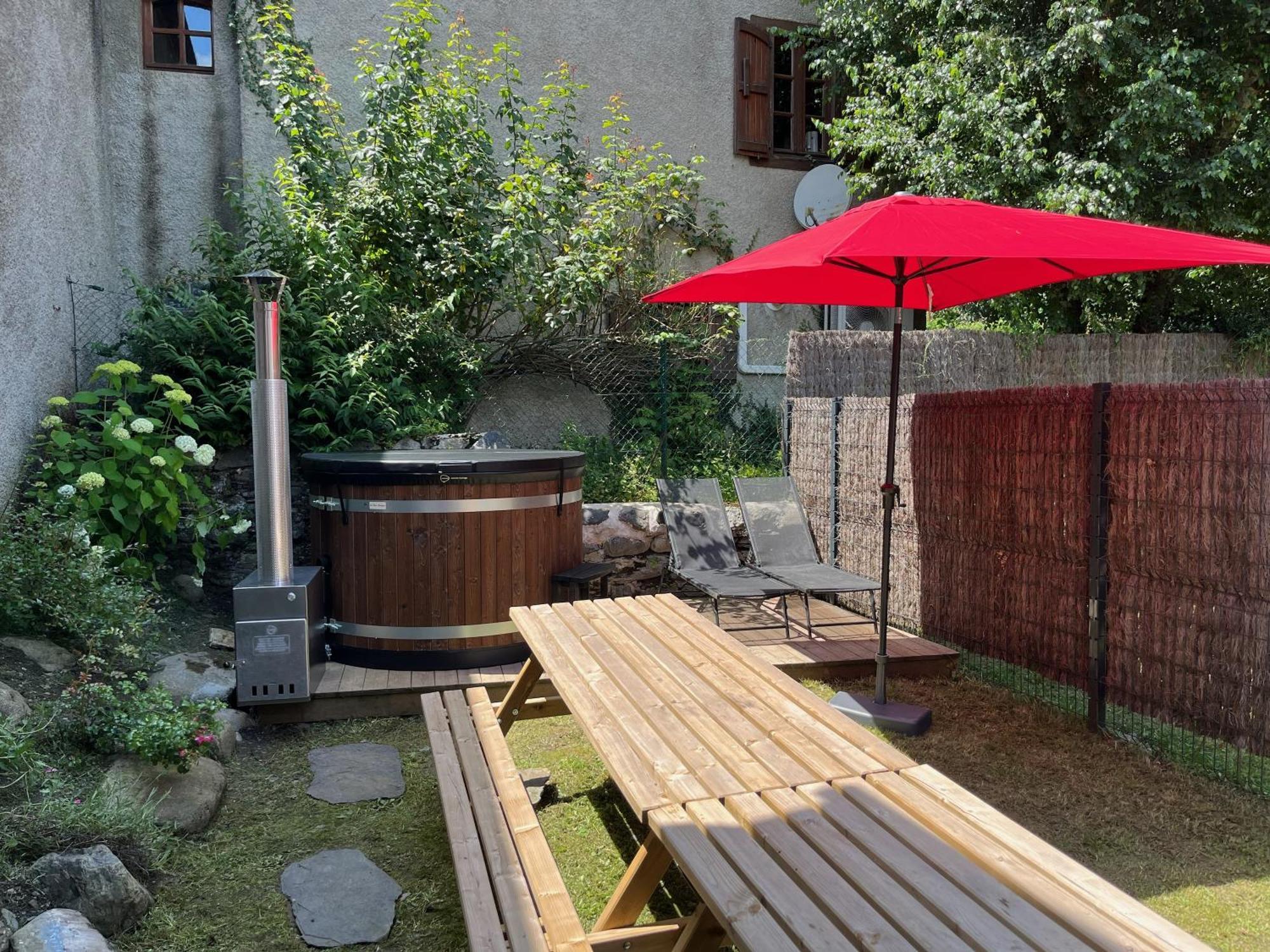 / Maison Bourgeoise Entièrement Rénovée Chalet *